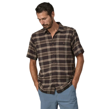 Patagonia M's A/C® Shirt, Discovery Ink Black,  front view on model