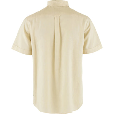 Fjall Raven M's Övik Travel Short Sleeve Shirt in chalk white, back view