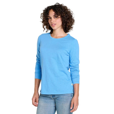 Toad & Co Women's Primo Long Sleeve Crew in bluejay, on model front