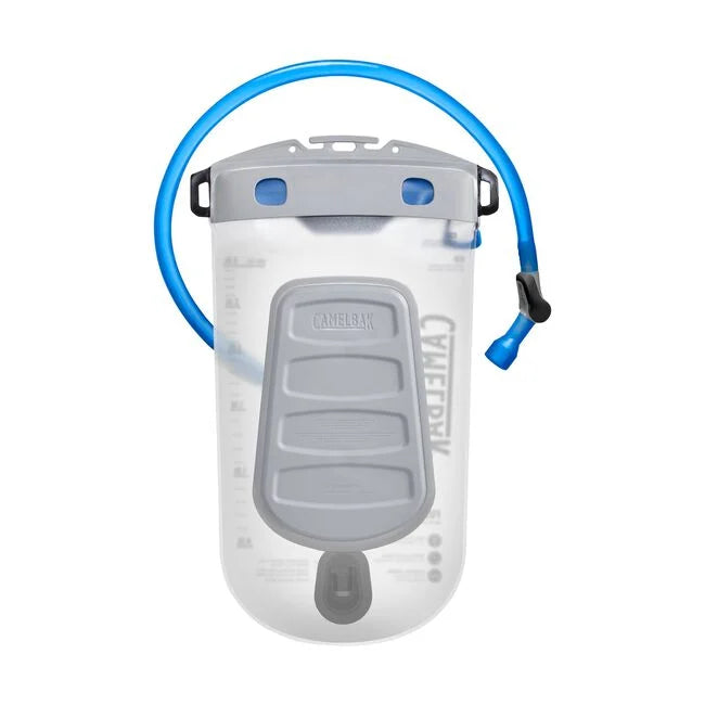 camelbak fusion 3l reservoir with tru zip in clear back flat view