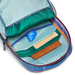 Cotopaxi Allpa 18L Daypack in del dia, open main pocket