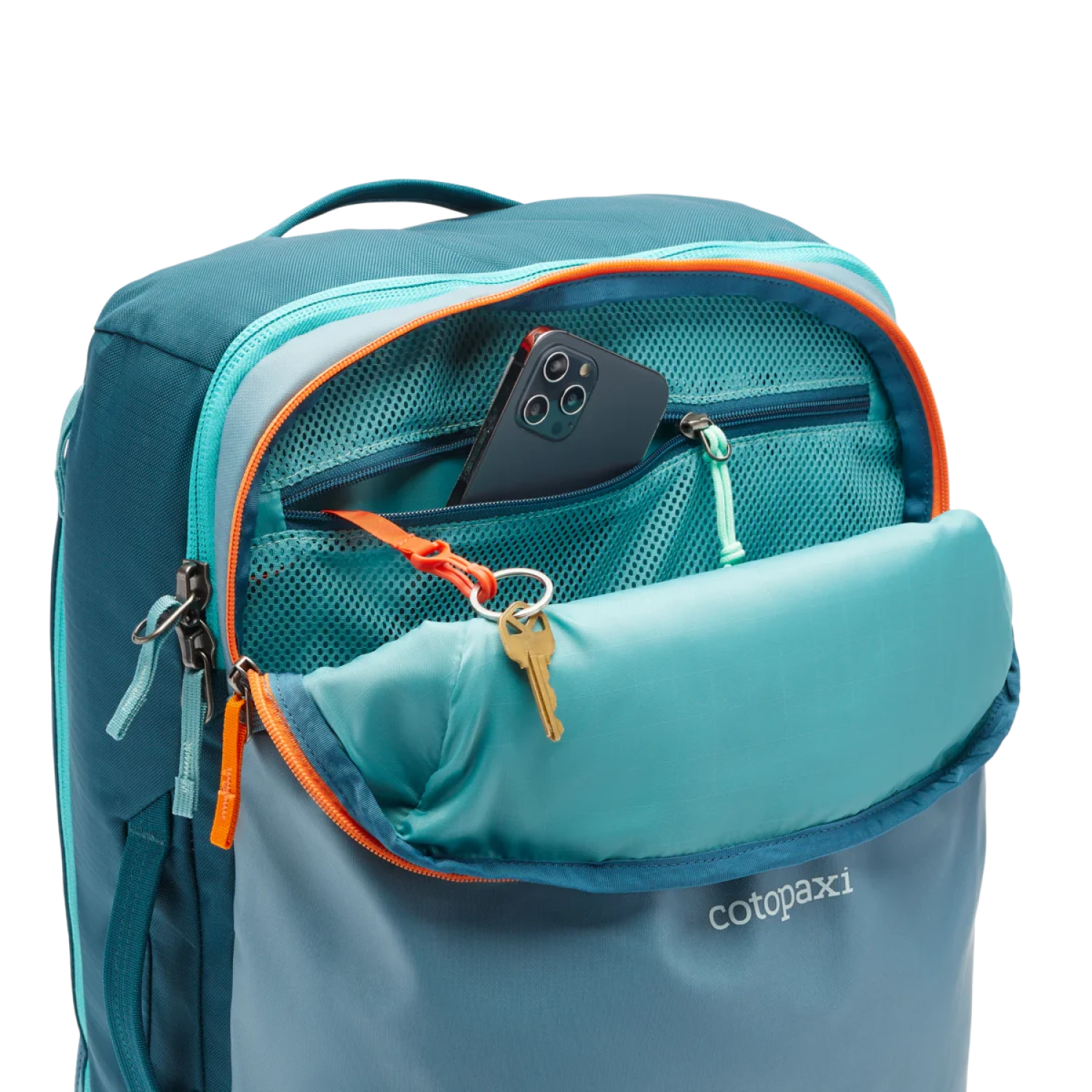 Cotopaxi Allpa 35L Travel Pack Blue Spruce/Abyss Front Pocket Detail