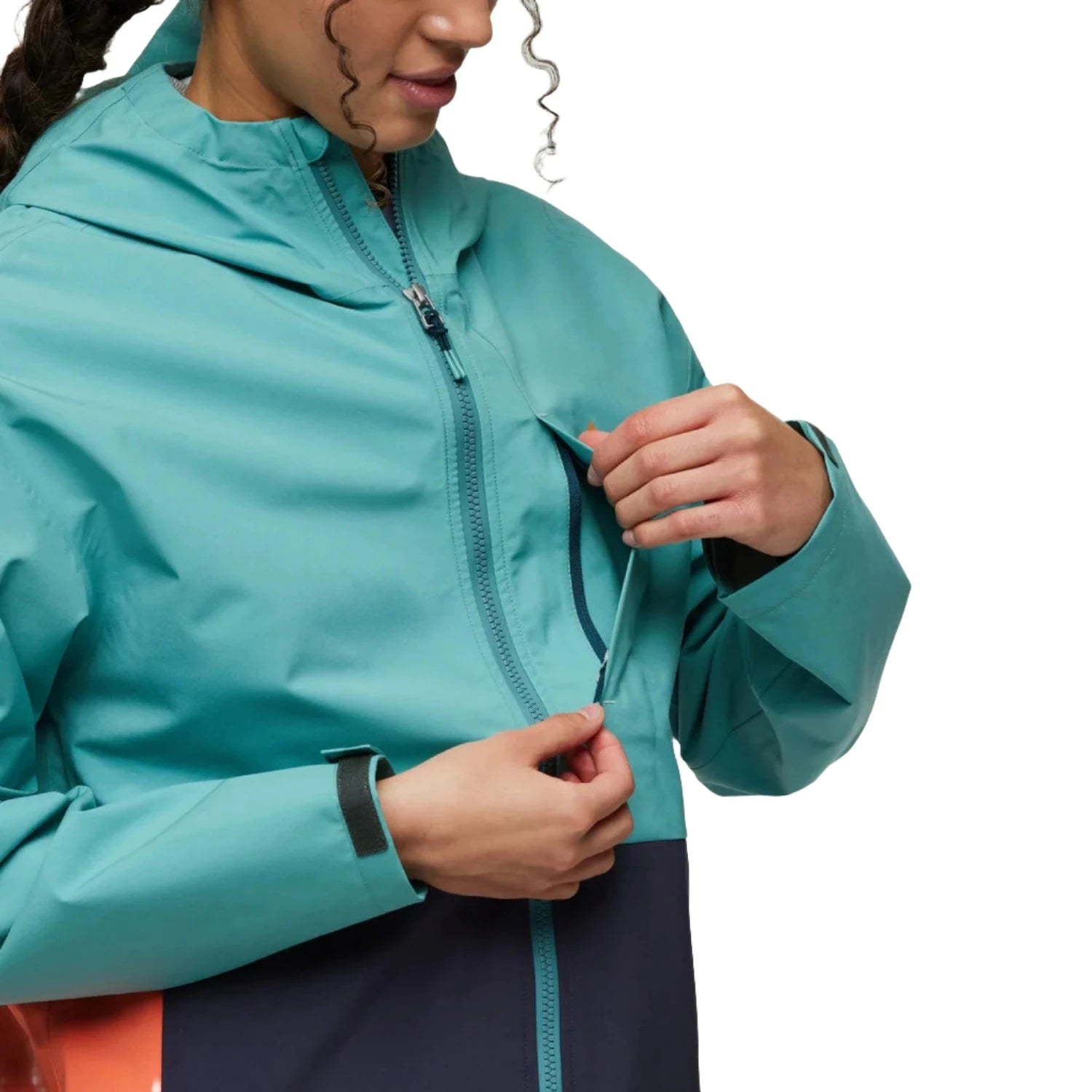 Cotopaxi Women's Cielo Rain Jacket in coastal & graphite chest pocket detail