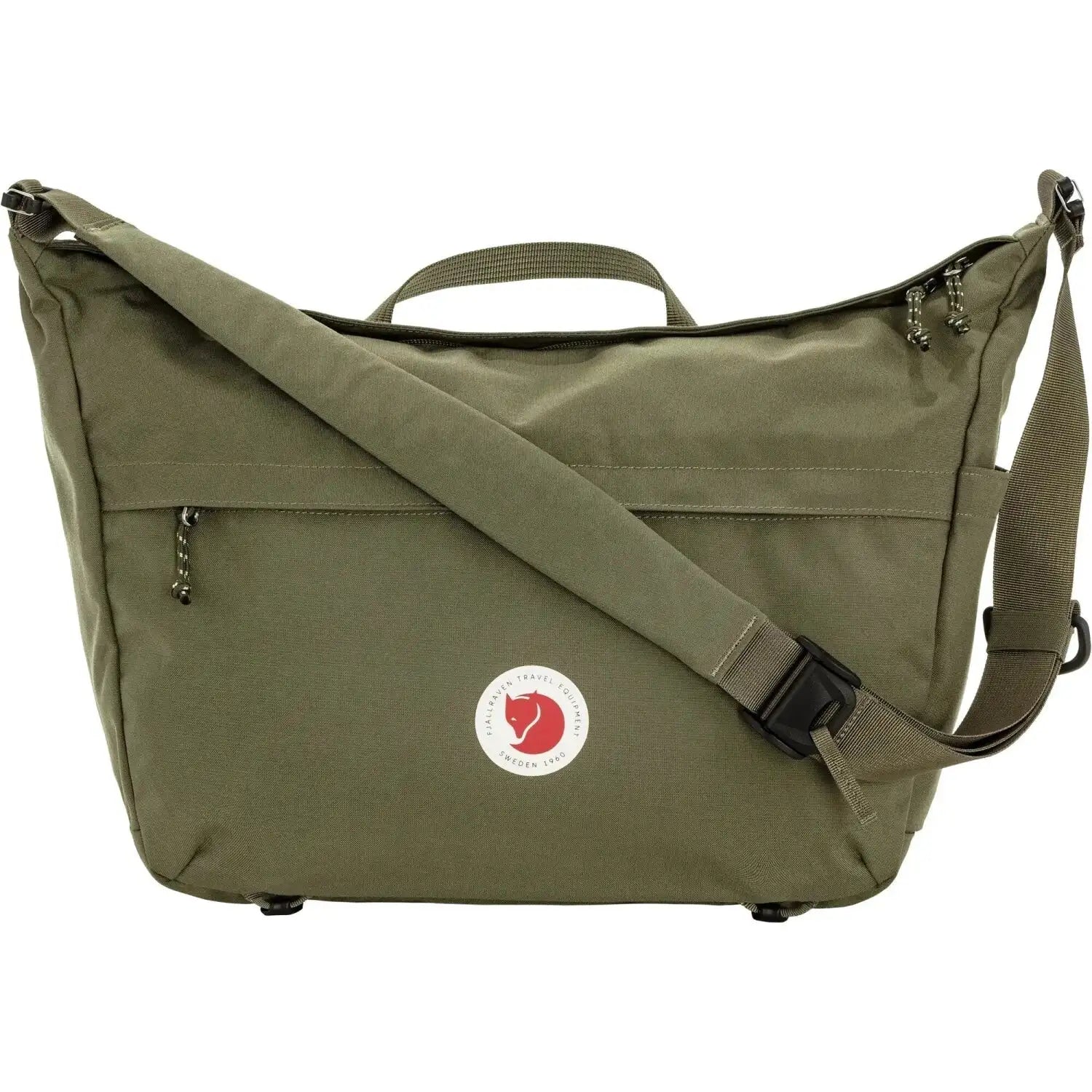 Fjall Raven Färden Crossbody in green front view