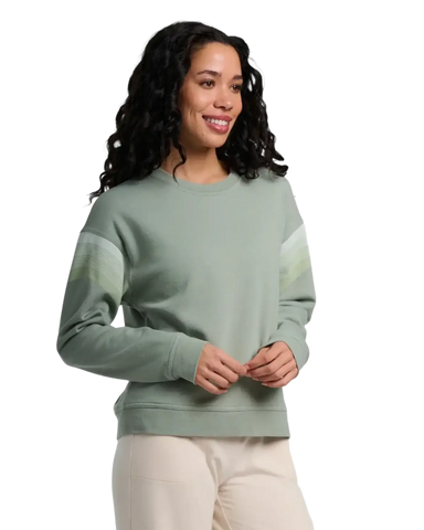 Free Fly Women's Gradient Sleeve Fleece Crew, front view