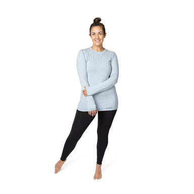 hot chillys womens clima tek crewneck in ashley blue heather front model view