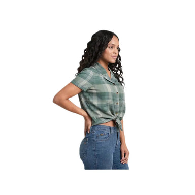 KÜHL Women's ELSIE™ Shirt shown in the Evergreen Plaid color option. Side view.