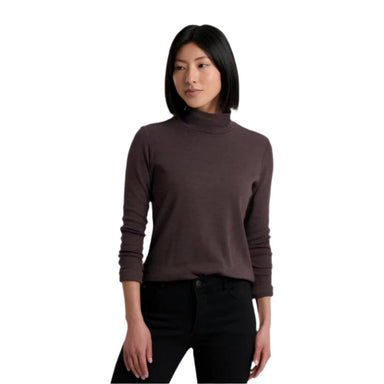 Kuhl Women's Verona™ Ribbed Shirt shwon in the Ganache color option. Front view on model.