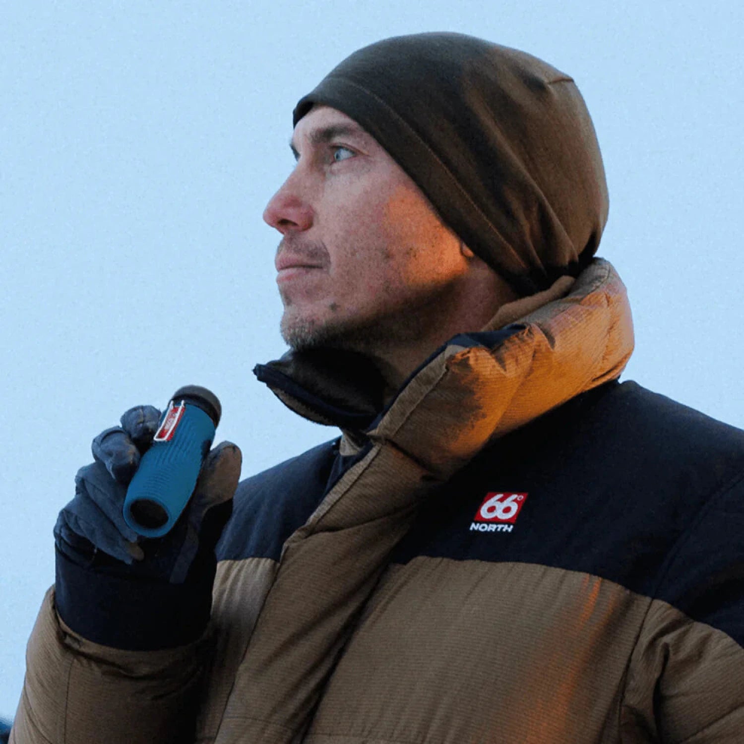 NOCS Zero Tube 10x25 Waterproof Monocular in ultramarine, lifestle