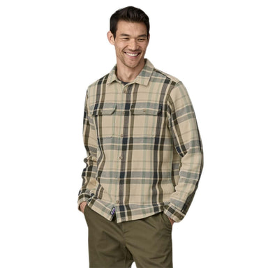 Patagonia M's Fjord Loft Shirt , Mist Natural, front view on model