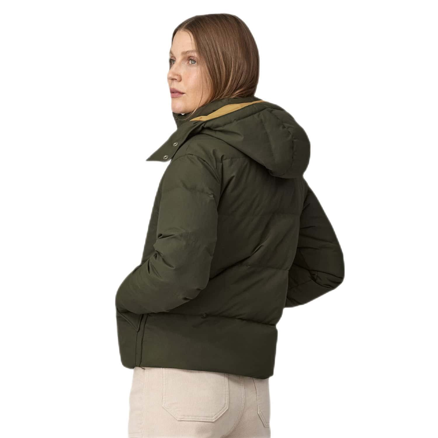 Patagonia W's Downdrift Insulated Jacket, Pine Needle Green, side and back view on model