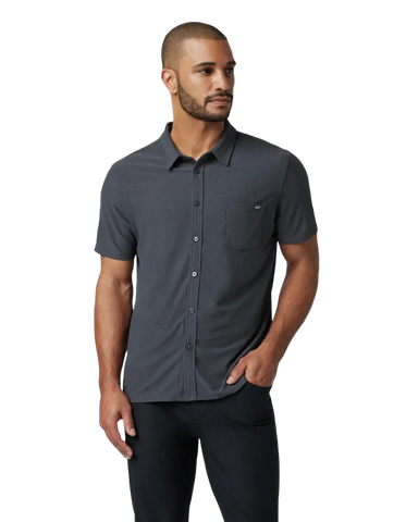 Vuori Men's Short Sleeve Ace Button Down, front view