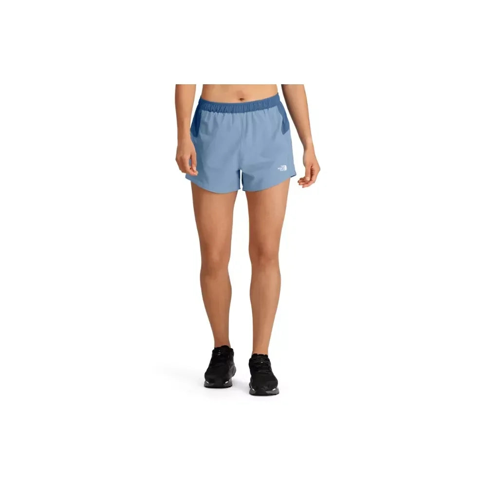 The North Face Women's Wander Short 2.0 Model Front